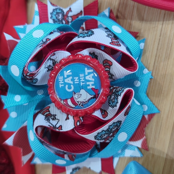 THE CAT IN THE HAT BOW BUNDLE - Picture 2 of 7
